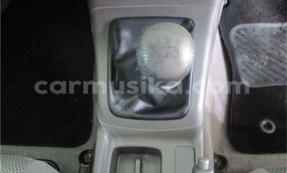 Tenga Tsaru Toyota Hilux Chena Mota in Beitbridge in Matabeleland South Tenga Tsaru Toyota Hilux Chena Mota in Beitbridge in Matabeleland South