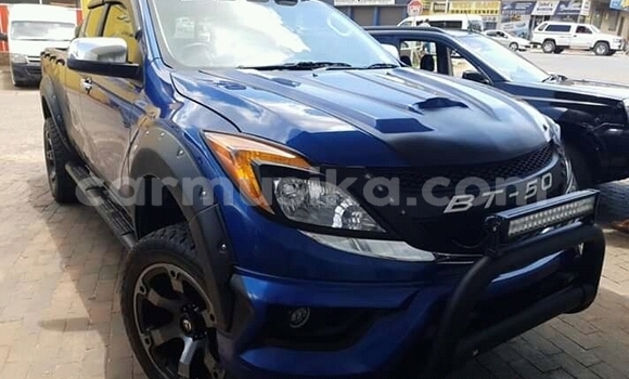 Nunua Ilio tumika Mazda BT-50 Bluu Gari ndani ya Beitbridge nchini Matabeleland Kusini