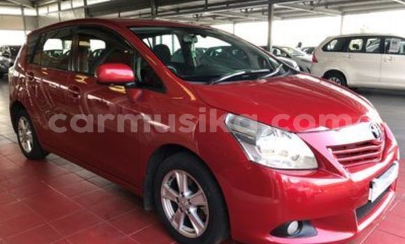 Acheter Occasion Voiture Toyota Verso Rouge à Beitbridge, Matabeleland South Acheter Occasion Voiture Toyota Verso Rouge à Beitbridge, Matabeleland South