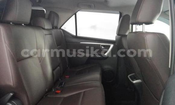 Buy Used Toyota Fortuner Black Car in Beitbridge in Matabeleland South Buy Used Toyota Fortuner Black Car in Beitbridge in Matabeleland South