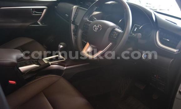 Acheter Occasion Voiture Toyota Fortuner Autre à Beitbridge, Matabeleland South Acheter Occasion Voiture Toyota Fortuner Autre à Beitbridge, Matabeleland South