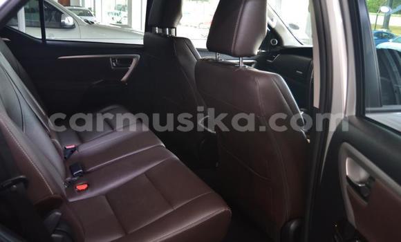 Acheter Occasion Voiture Toyota Fortuner Autre à Beitbridge, Matabeleland South Acheter Occasion Voiture Toyota Fortuner Autre à Beitbridge, Matabeleland South