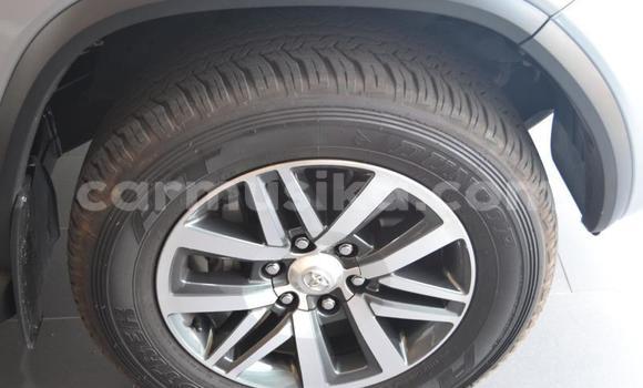 Acheter Occasion Voiture Toyota Fortuner Autre à Beitbridge, Matabeleland South Acheter Occasion Voiture Toyota Fortuner Autre à Beitbridge, Matabeleland South