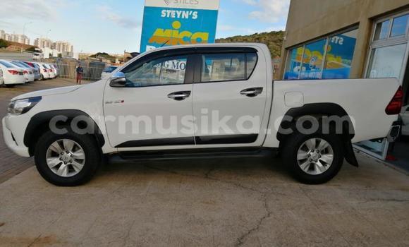 Acheter Occasion Voiture Toyota Hilux Blanc à Harare, Harare Acheter Occasion Voiture Toyota Hilux Blanc à Harare, Harare