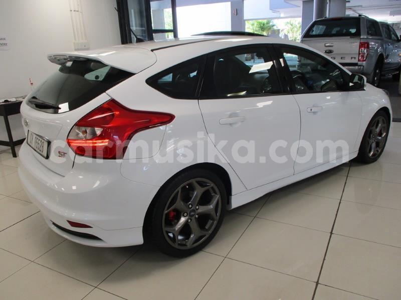 Big with watermark ford focus st matabeleland south beitbridge 18344