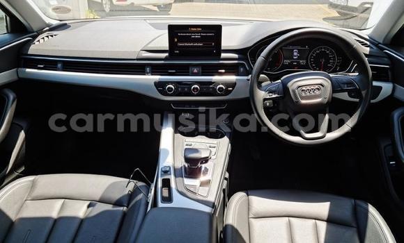 Acheter Occasion Voiture Audi A4 Blanc à Glen View, Harare Acheter Occasion Voiture Audi A4 Blanc à Glen View, Harare