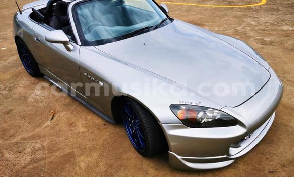 Nunua Ilio tumika Honda S2000 Fedha Gari ndani ya Beitbridge nchini Matabeleland Kusini Nunua Ilio tumika Honda S2000 Fedha Gari ndani ya Beitbridge nchini Matabeleland Kusini