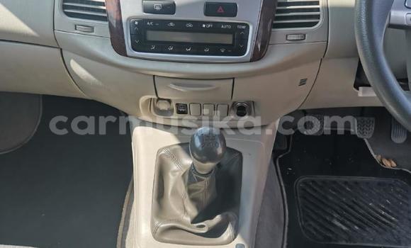 Nunua Ilio tumika Toyota Innova Nyeupe Gari ndani ya Beitbridge nchini Matabeleland Kusini Nunua Ilio tumika Toyota Innova Nyeupe Gari ndani ya Beitbridge nchini Matabeleland Kusini