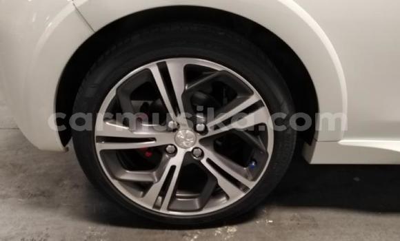 Acheter Occasion Voiture Peugeot 208 GTi Blanc à Beitbridge, Matabeleland South Acheter Occasion Voiture Peugeot 208 GTi Blanc à Beitbridge, Matabeleland South