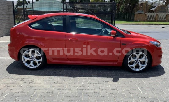 Acheter Occasion Voiture Ford Focus ST Rouge à Beitbridge, Matabeleland South Acheter Occasion Voiture Ford Focus ST Rouge à Beitbridge, Matabeleland South