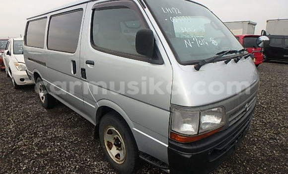 Buy Used Toyota Hiace Other Car in Beitbridge in Matabeleland South Buy Used Toyota Hiace Other Car in Beitbridge in Matabeleland South