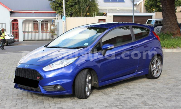 Acheter Occasion Voiture Ford Fiesta ST Bleu à Beitbridge, Matabeleland South Acheter Occasion Voiture Ford Fiesta ST Bleu à Beitbridge, Matabeleland South