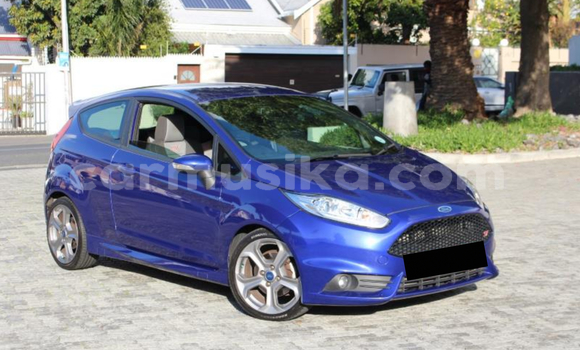 Acheter Occasion Voiture Ford Fiesta ST Bleu à Beitbridge, Matabeleland South Acheter Occasion Voiture Ford Fiesta ST Bleu à Beitbridge, Matabeleland South