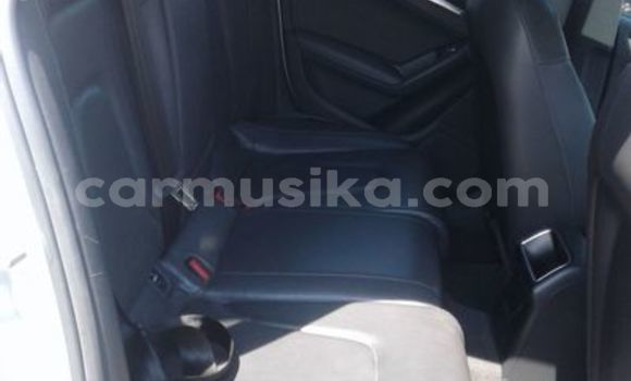 Buy Used Audi A4 Silver Car in Beitbridge in Matabeleland South Buy Used Audi A4 Silver Car in Beitbridge in Matabeleland South