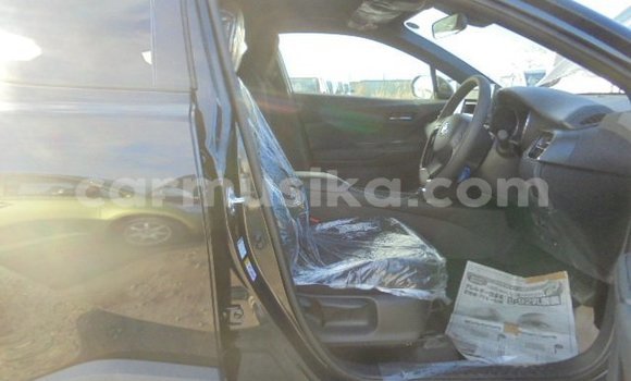 Acheter Occasion Voiture Toyota Harrier Noir à Beitbridge, Matabeleland South Acheter Occasion Voiture Toyota Harrier Noir à Beitbridge, Matabeleland South