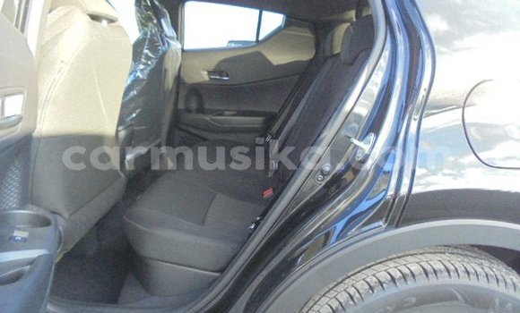 Acheter Occasion Voiture Toyota Harrier Noir à Beitbridge, Matabeleland South Acheter Occasion Voiture Toyota Harrier Noir à Beitbridge, Matabeleland South