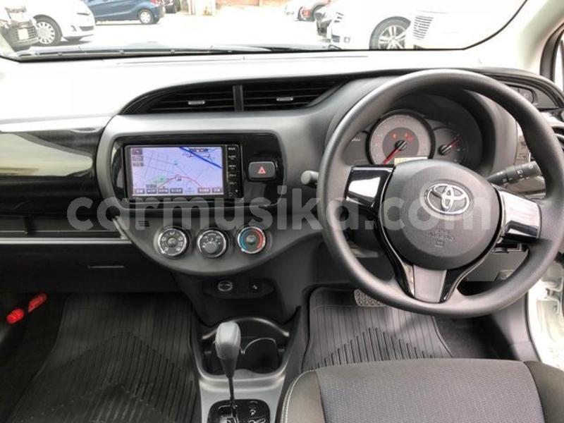 Big with watermark toyota vitz matabeleland south beitbridge 18370