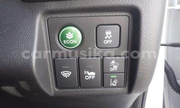 Acheter Occasion Voiture Honda Vezel Blanc à Beitbridge, Matabeleland South Acheter Occasion Voiture Honda Vezel Blanc à Beitbridge, Matabeleland South