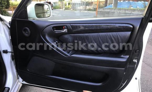 Acheter Occasion Voiture Toyota Aristo Blanc à Beitbridge, Matabeleland South Acheter Occasion Voiture Toyota Aristo Blanc à Beitbridge, Matabeleland South