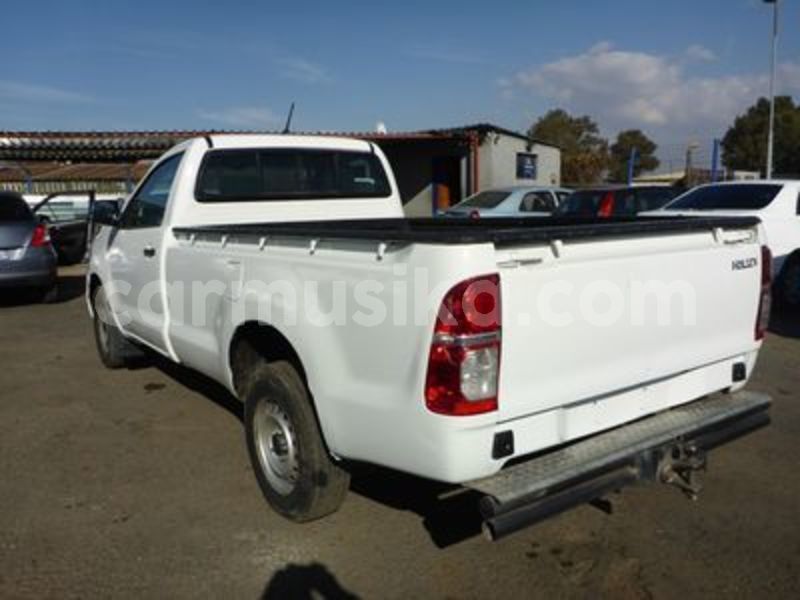 Big with watermark toyota hilux matabeleland south beitbridge 18379