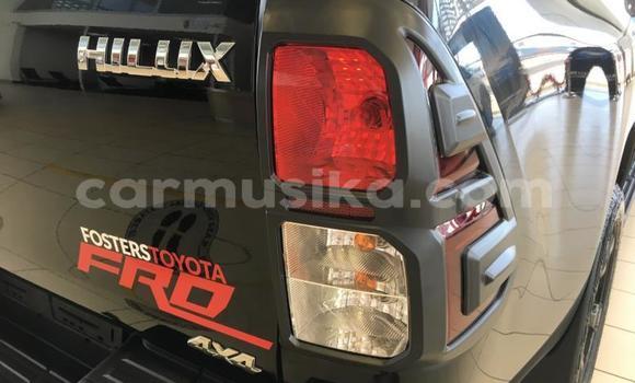 Nunua Ilio tumika Toyota Hilux Nyeusi Gari ndani ya Beitbridge nchini Matabeleland Kusini Nunua Ilio tumika Toyota Hilux Nyeusi Gari ndani ya Beitbridge nchini Matabeleland Kusini