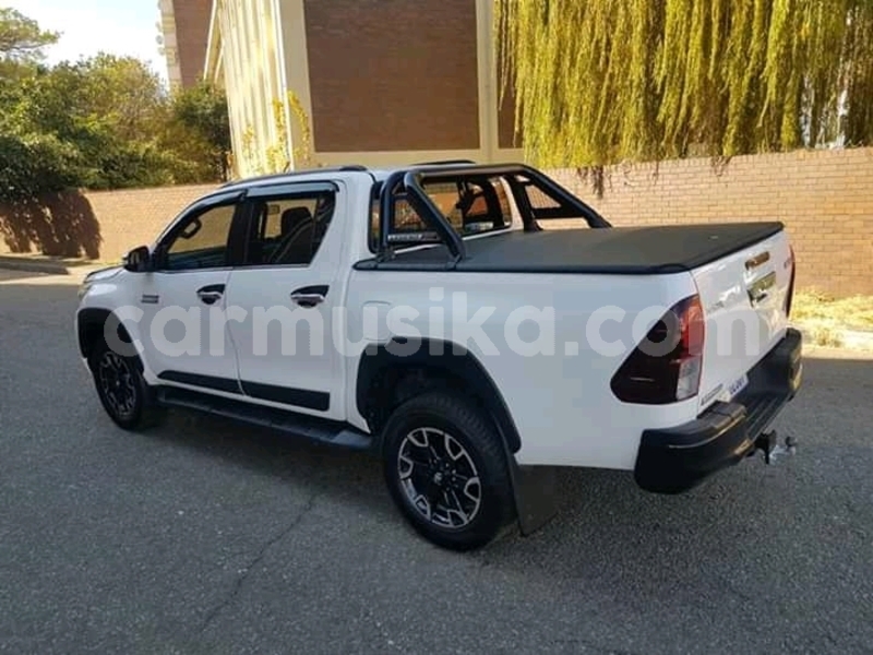 Big with watermark toyota hilux matabeleland south beitbridge 18389