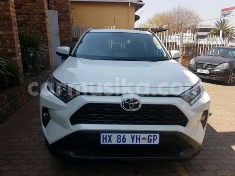 Big with watermark toyota hilux matabeleland south beitbridge 18391