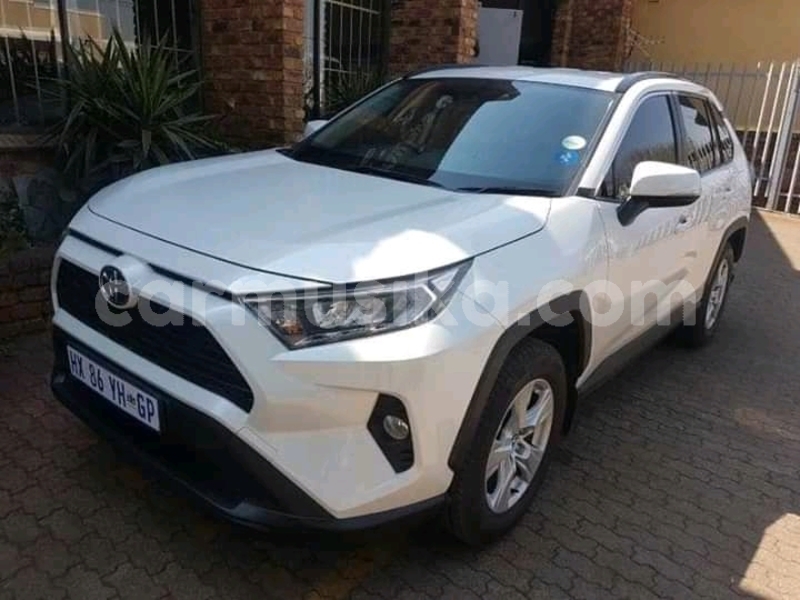 Big with watermark toyota hilux matabeleland south beitbridge 18391