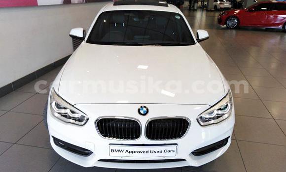 Buy Used BMW 1er White Car in Beitbridge in Matabeleland South