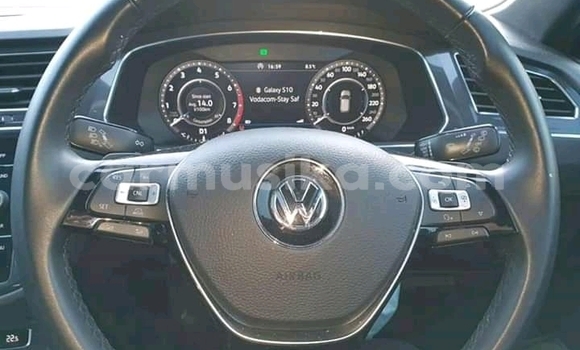 Buy Used Volkswagen Tiguan Blue Car in Beitbridge in Matabeleland South Buy Used Volkswagen Tiguan Blue Car in Beitbridge in Matabeleland South