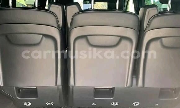 Buy Used Mercedes‒Benz Vito Silver Car in Beitbridge in Matabeleland South Buy Used Mercedes‒Benz Vito Silver Car in Beitbridge in Matabeleland South