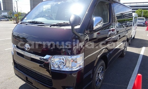 Tenga Tsaru Nissan Caravan Zvimwe Mota in Beitbridge in Matabeleland South