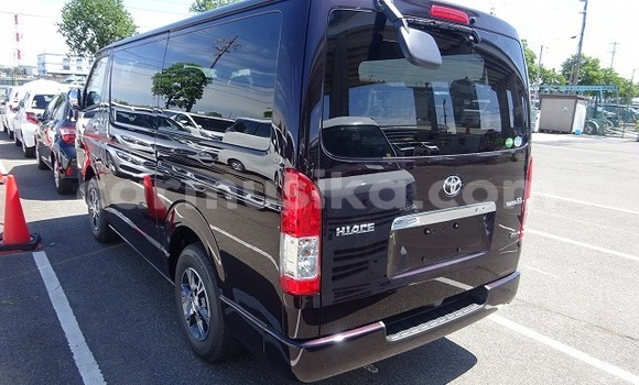Nunua Ilio tumika Nissan Caravan Nyingine Gari ndani ya Beitbridge nchini Matabeleland Kusini Nunua Ilio tumika Nissan Caravan Nyingine Gari ndani ya Beitbridge nchini Matabeleland Kusini