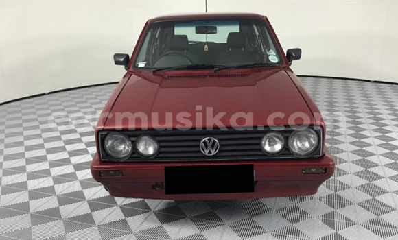 Tenga Tsaru Volkswagen Golf Beige Mota in Beitbridge in Matabeleland South