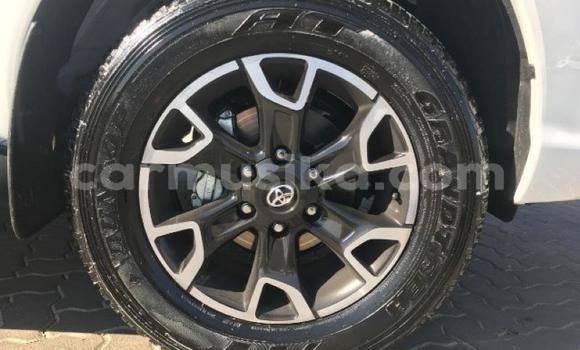 Acheter Occasion Voiture Toyota Hilux Gris à Harare, Harare Acheter Occasion Voiture Toyota Hilux Gris à Harare, Harare