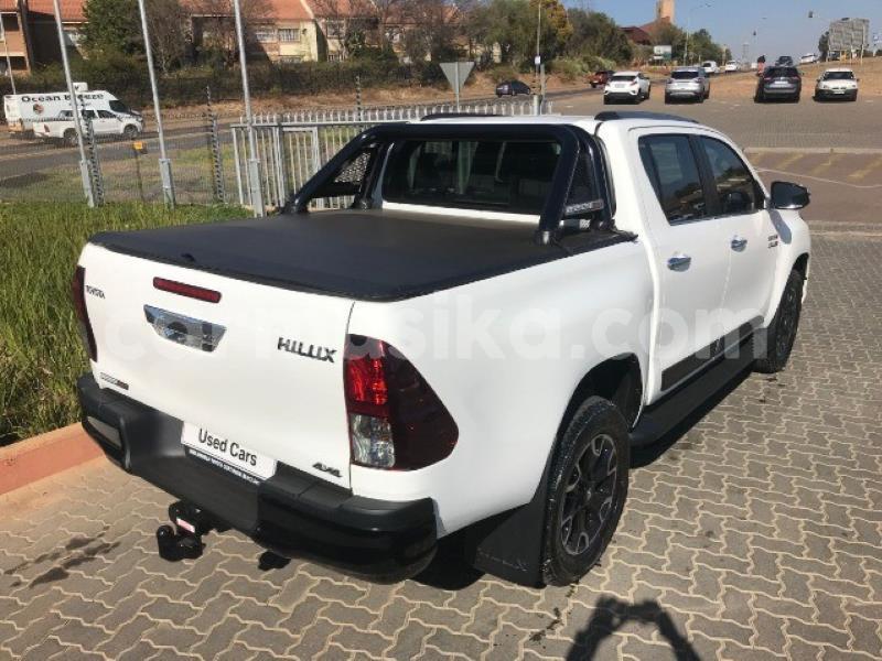 Big with watermark toyota hilux harare harare 18404