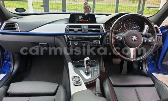 Nunua Ilio tumika BMW 321 Bluu Gari ndani ya Beitbridge nchini Matabeleland Kusini Nunua Ilio tumika BMW 321 Bluu Gari ndani ya Beitbridge nchini Matabeleland Kusini