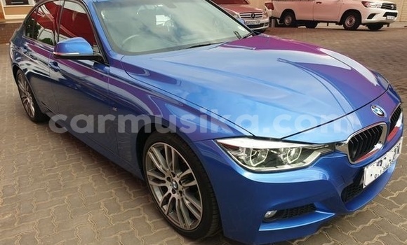 Nunua Ilio tumika BMW 321 Bluu Gari ndani ya Beitbridge nchini Matabeleland Kusini Nunua Ilio tumika BMW 321 Bluu Gari ndani ya Beitbridge nchini Matabeleland Kusini