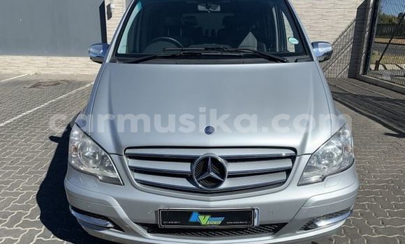 Buy Used Mercedes‒Benz Viano Silver Car in Beitbridge in Matabeleland South Buy Used Mercedes‒Benz Viano Silver Car in Beitbridge in Matabeleland South