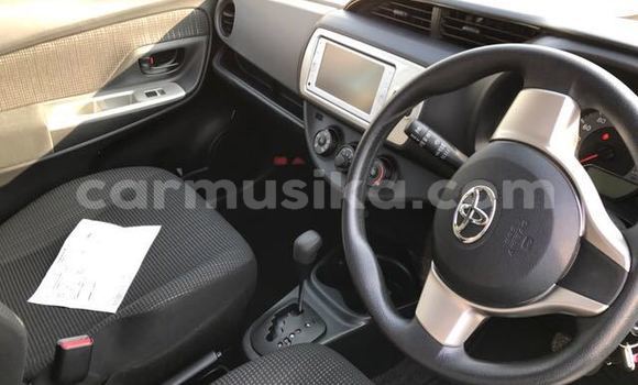 Tenga Tsaru Toyota Vitz Bhuruu Mota in Beitbridge in Matabeleland South Tenga Tsaru Toyota Vitz Bhuruu Mota in Beitbridge in Matabeleland South