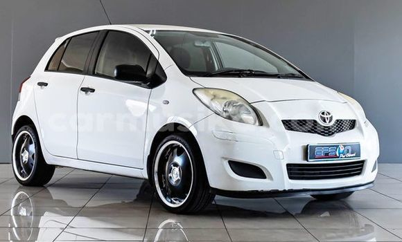 Buy Used Toyota Yaris White Car in Beitbridge in Matabeleland South