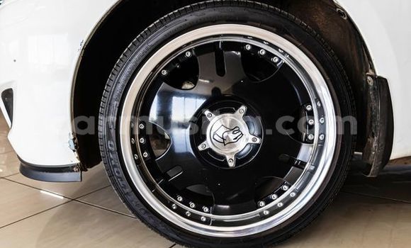 Nunua Ilio tumika Toyota Yaris Nyeupe Gari ndani ya Beitbridge nchini Matabeleland Kusini Nunua Ilio tumika Toyota Yaris Nyeupe Gari ndani ya Beitbridge nchini Matabeleland Kusini