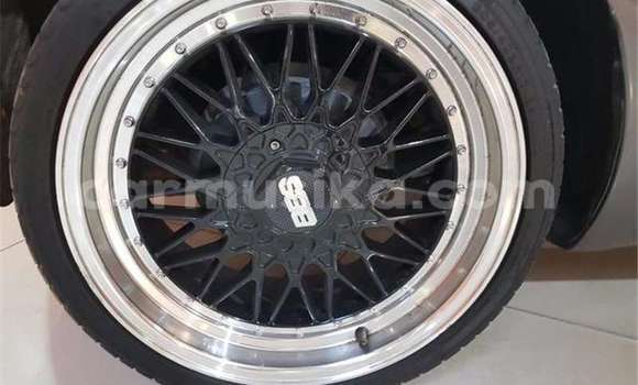 Nunua Ilio tumika Toyota Yaris Fedha Gari ndani ya Beitbridge nchini Matabeleland Kusini Nunua Ilio tumika Toyota Yaris Fedha Gari ndani ya Beitbridge nchini Matabeleland Kusini