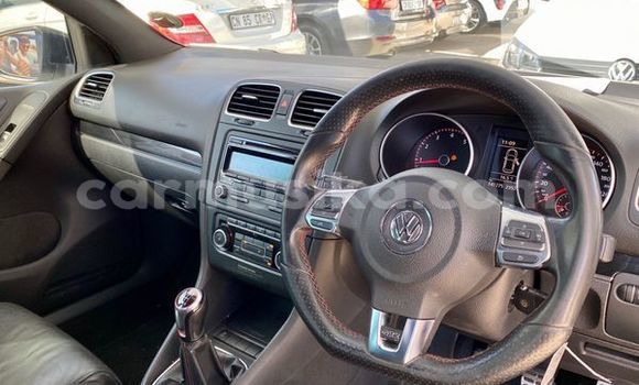 Nunua Ilio tumika Volkswagen Golf GTI Nyeupe Gari ndani ya Beitbridge nchini Matabeleland Kusini Nunua Ilio tumika Volkswagen Golf GTI Nyeupe Gari ndani ya Beitbridge nchini Matabeleland Kusini