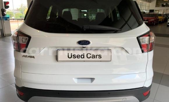 Acheter Occasion Voiture Ford Kuga Blanc à Beitbridge, Matabeleland South Acheter Occasion Voiture Ford Kuga Blanc à Beitbridge, Matabeleland South