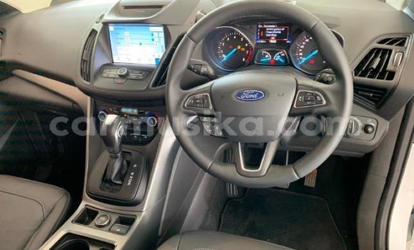 Acheter Occasion Voiture Ford Kuga Blanc à Beitbridge, Matabeleland South Acheter Occasion Voiture Ford Kuga Blanc à Beitbridge, Matabeleland South
