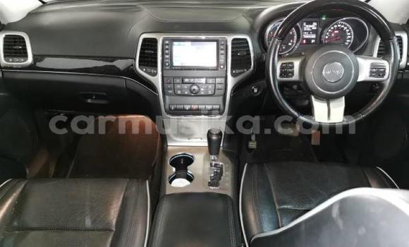 Acheter Occasion Voiture Jeep Grand Cherokee Beige à Beitbridge, Matabeleland South Acheter Occasion Voiture Jeep Grand Cherokee Beige à Beitbridge, Matabeleland South