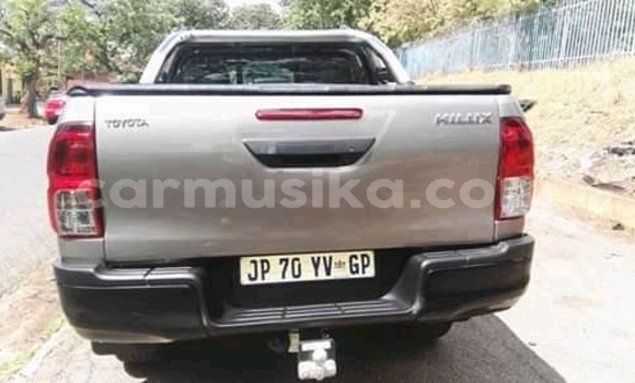 Acheter Occasion Voiture Toyota Hilux Gris à Bulawayo, Bulawayo Acheter Occasion Voiture Toyota Hilux Gris à Bulawayo, Bulawayo