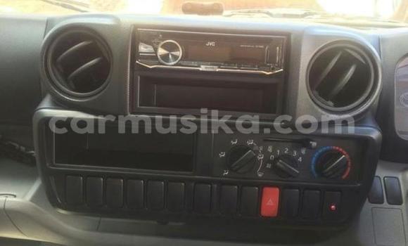 Acheter Occasion Utilitaire Toyota Dyna Blanc à Beitbridge, Matabeleland South Acheter Occasion Utilitaire Toyota Dyna Blanc à Beitbridge, Matabeleland South