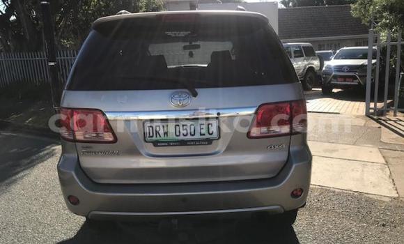 Acheter Occasion Voiture Toyota Fortuner Autre à Beitbridge, Matabeleland South Acheter Occasion Voiture Toyota Fortuner Autre à Beitbridge, Matabeleland South